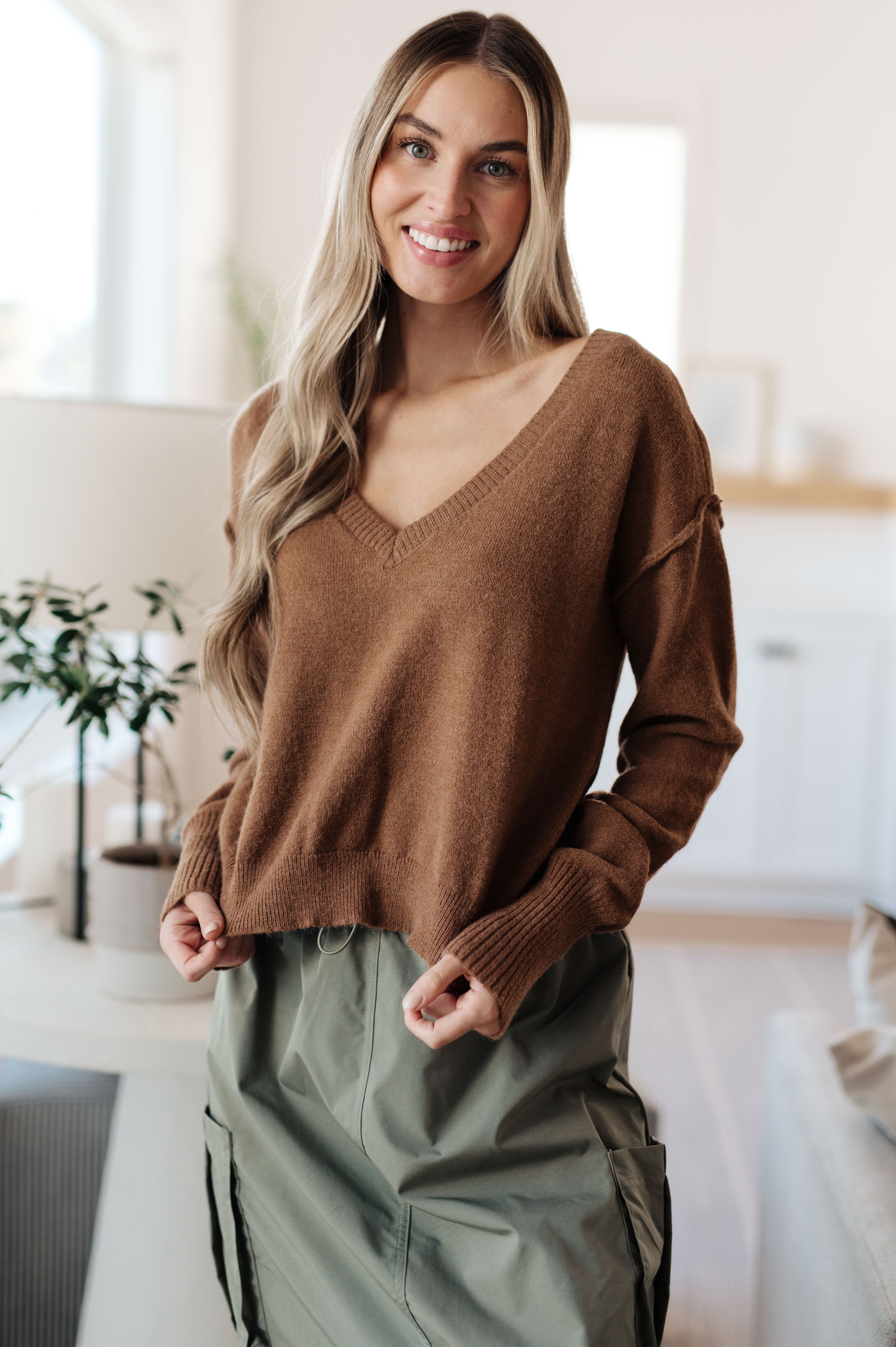 Back to Life V-Neck Sweater in Mocha – Poppy and Shine Boutique