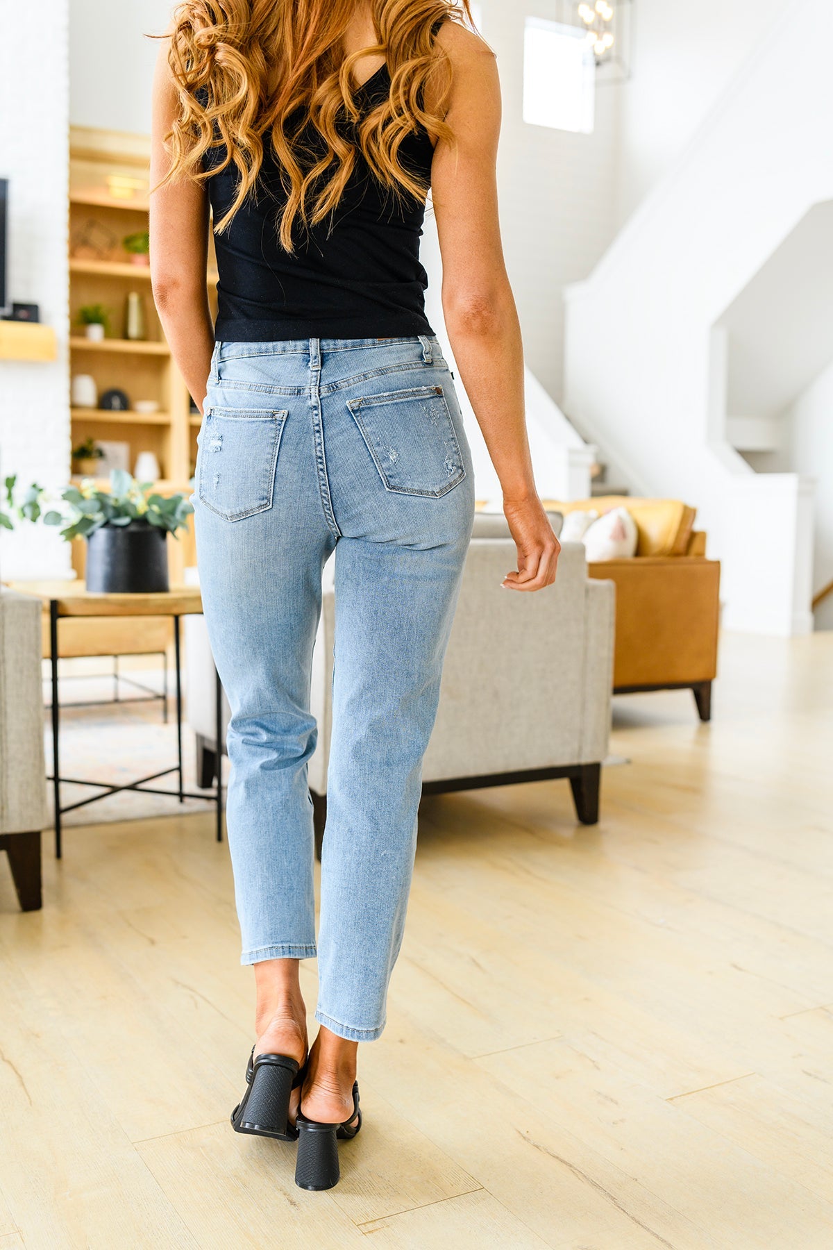 Florence High Waist Destroyed Boyfriend Jeans