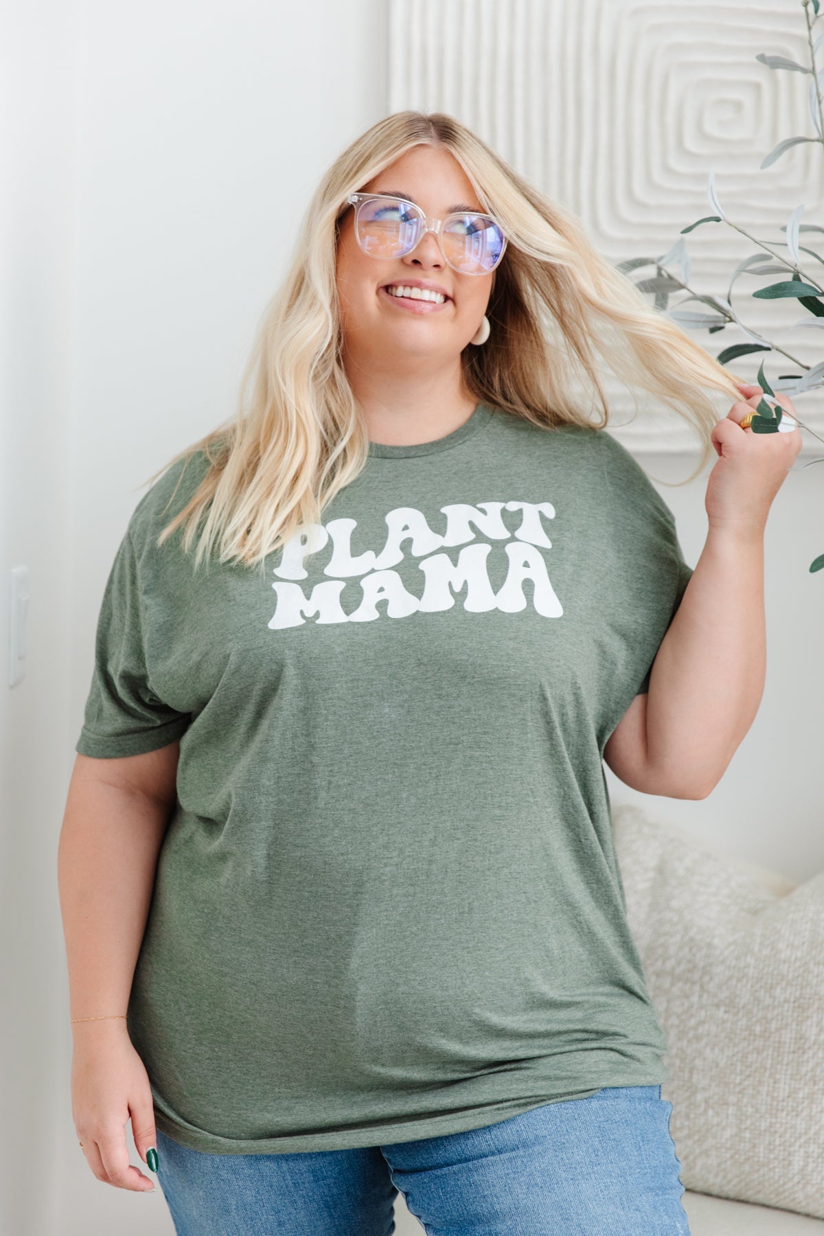 Green Thumb Graphic Tee