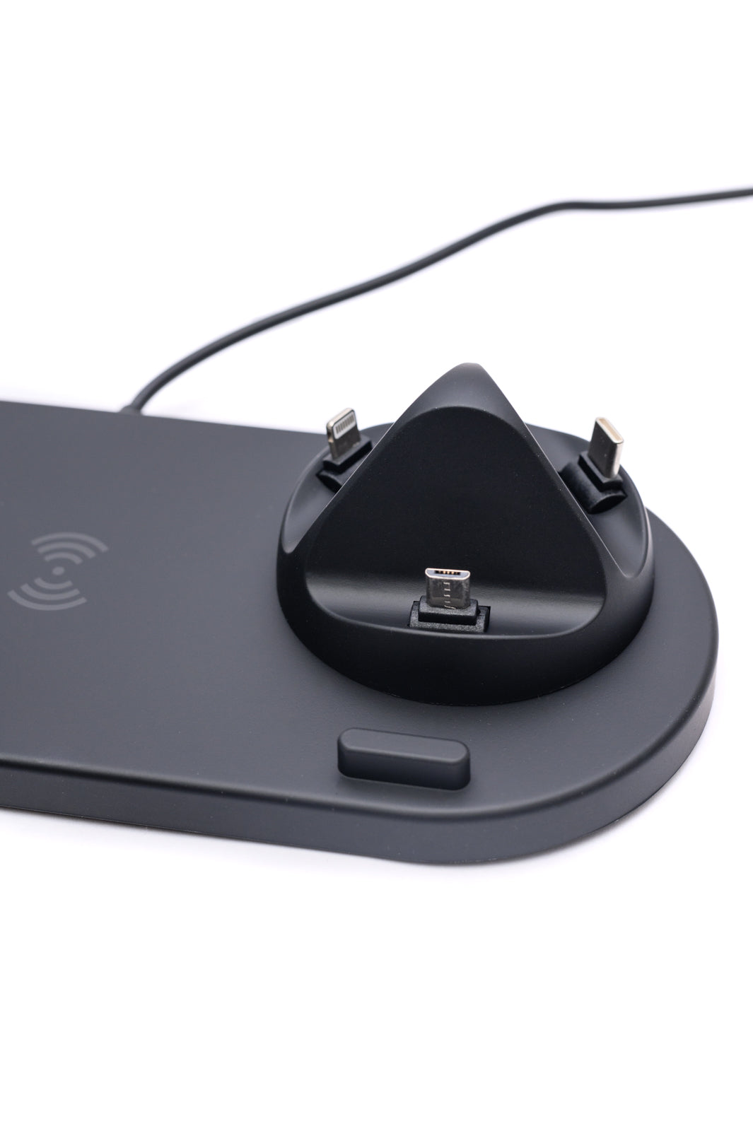 The Place To Be Wireless Charging Station in Black